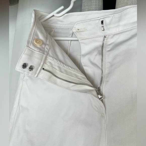 Aritzia/ Babaton Straight Leg White Pants - Picture 4 of 16